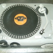 Picture of Mixer Deck Cake