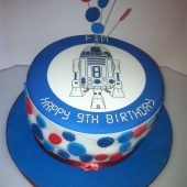 Picture of R2D2 Round Cake