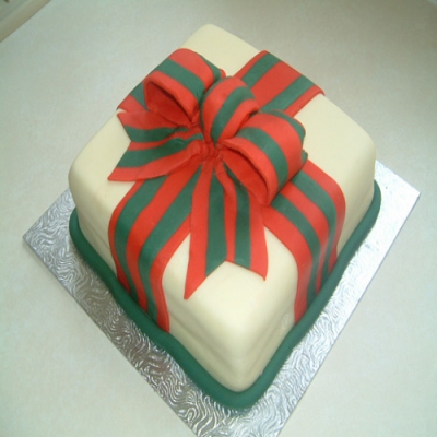 Picture of Christmas Festive Bow Cake